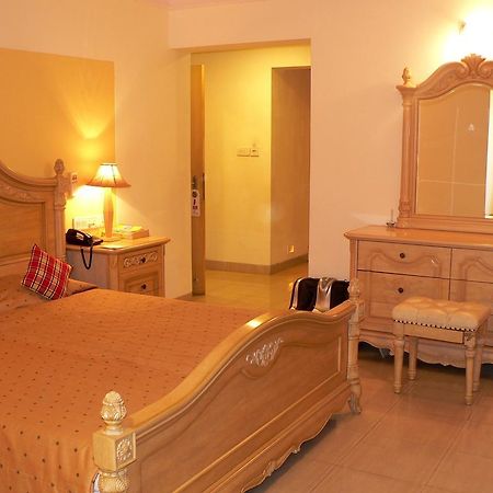 Hotel K Stars Navi Mumbai Exterior photo