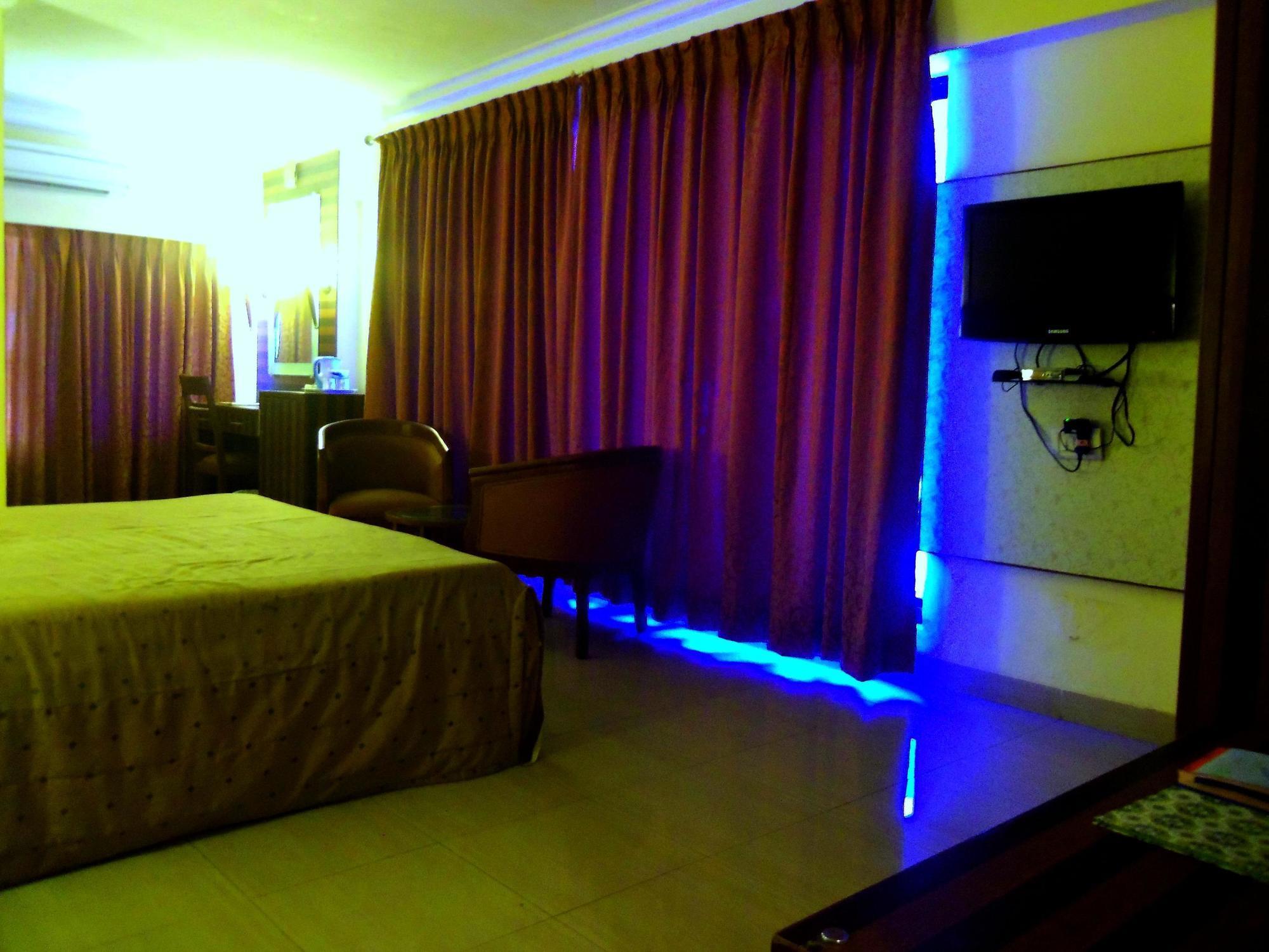 Hotel K Stars Navi Mumbai Exterior photo