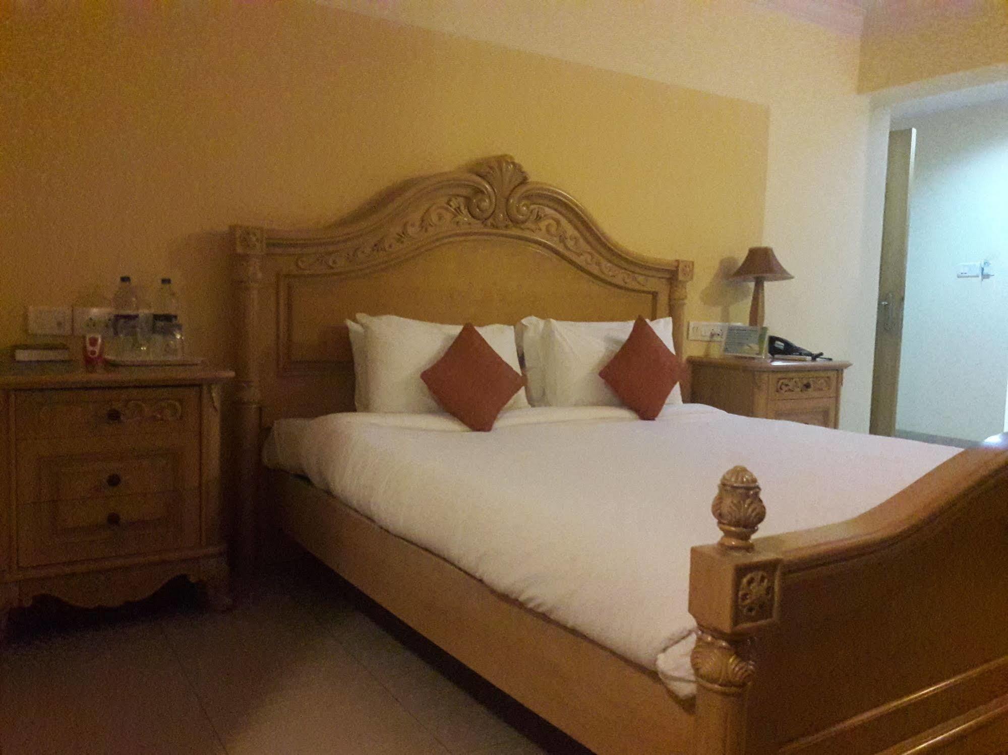 Hotel K Stars Navi Mumbai Exterior photo